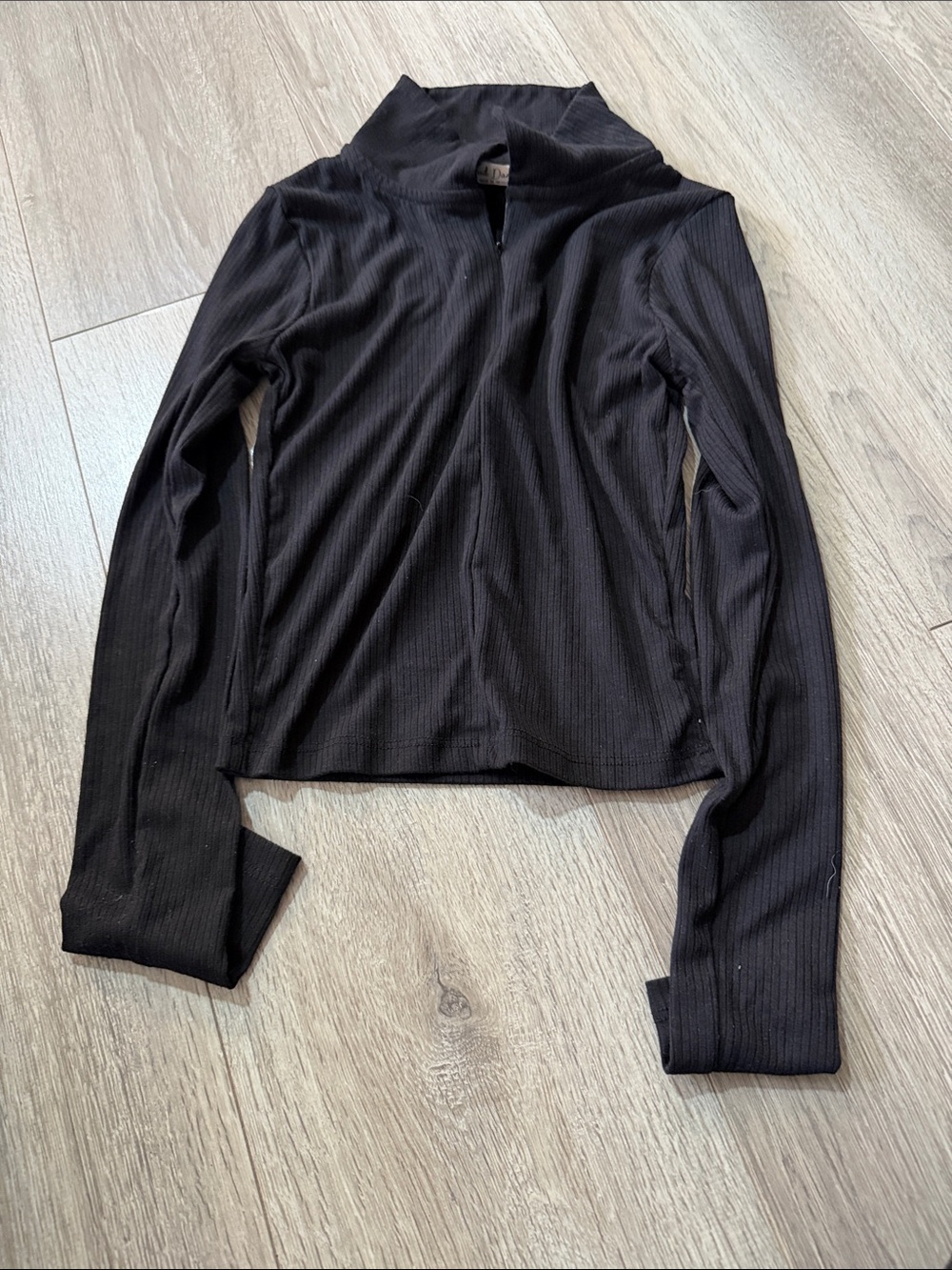 Women's Black Ribbed Quarter-Zip Long Sleeve Top